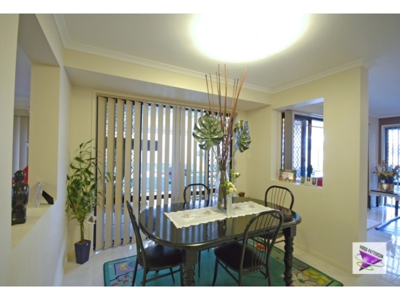 19 Wellers Street, Pacific Pines QLD 4211