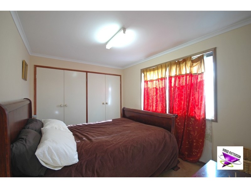 237 Central Drive, Labrador QLD 4215