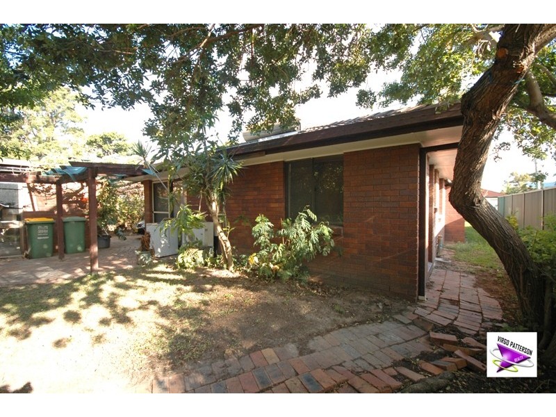 237 Central Drive, Labrador QLD 4215