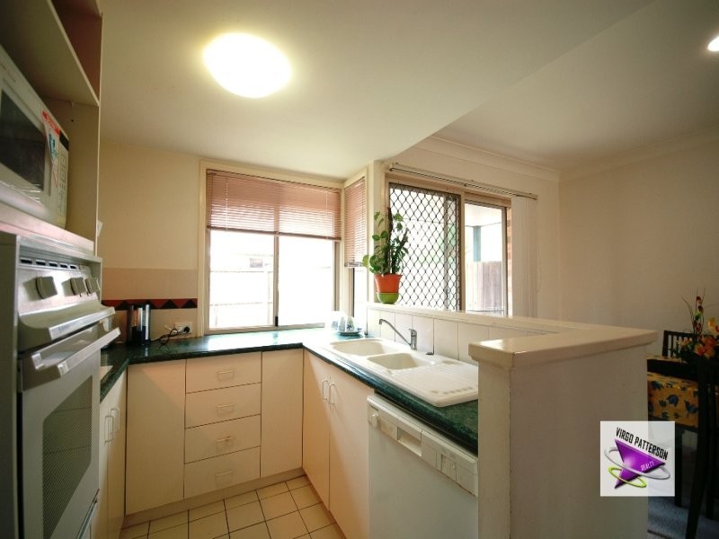 70/67 Brown St, Labrador QLD 4215