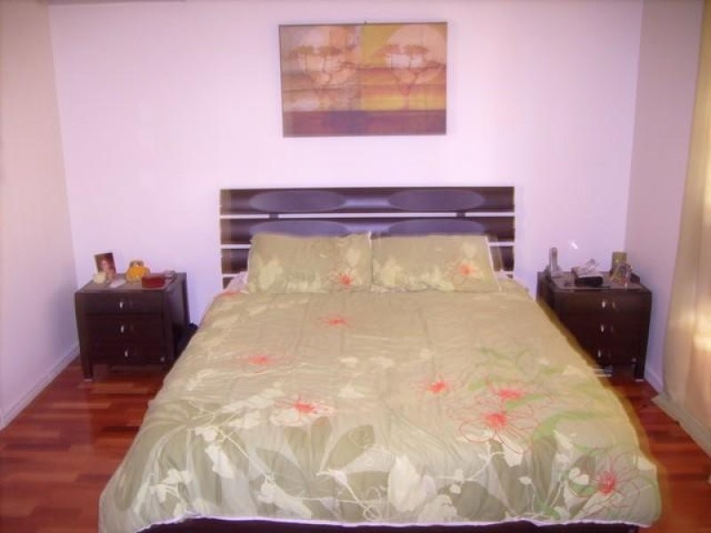 4 Moonda Court, Helensvale QLD 4212