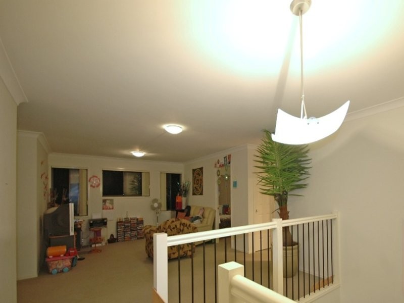 12 Rimu Place, Molendinar QLD 4214