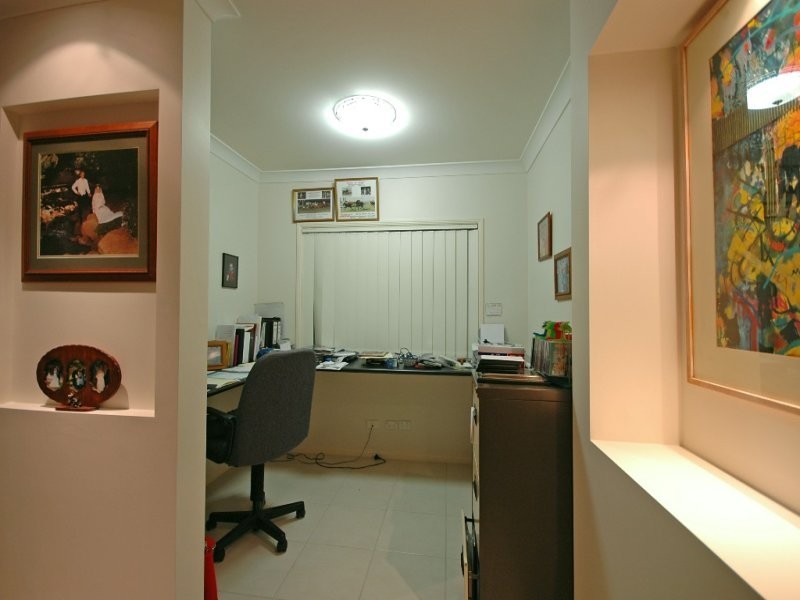 9 Silkwood Way, Molendinar QLD 4214