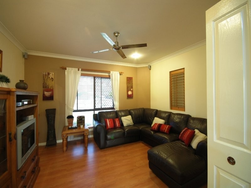 11 Hazlett St, Maudsland QLD 4210