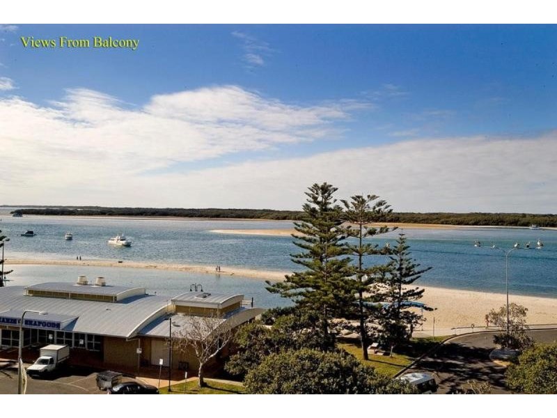 509/352 Marine Parade, Labrador QLD 4215