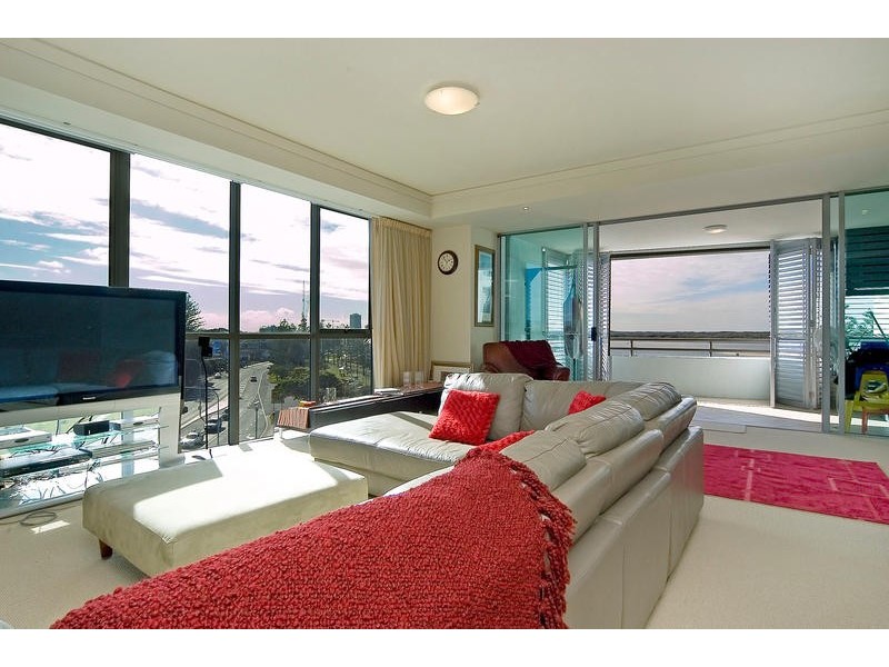 509/352 Marine Parade, Labrador QLD 4215