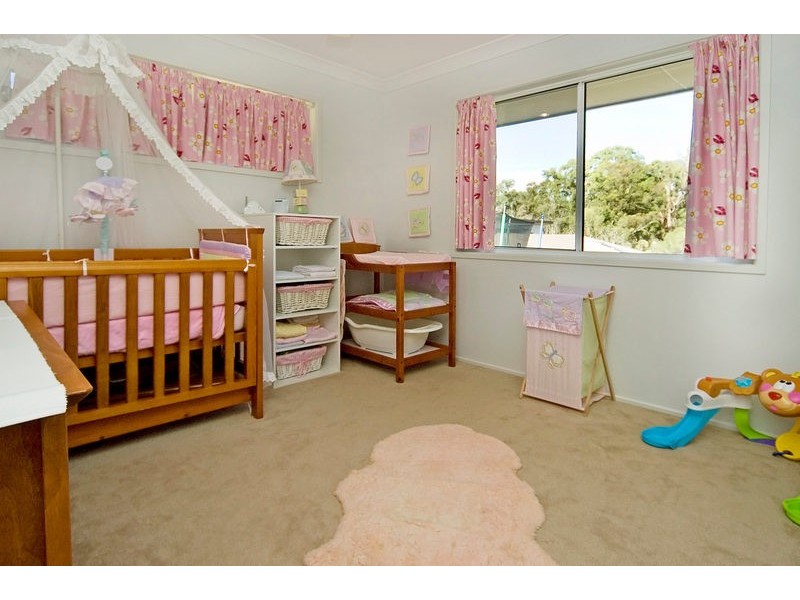 2 Calypso Court, Pacific Pines QLD 4211