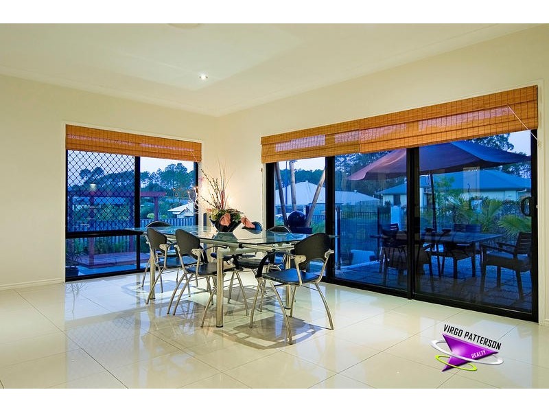 21 Slipstream Rd, Coomera Waters QLD 4209