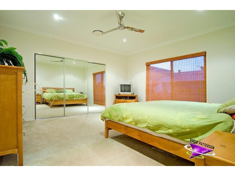 21 Slipstream Rd, Coomera Waters QLD 4209