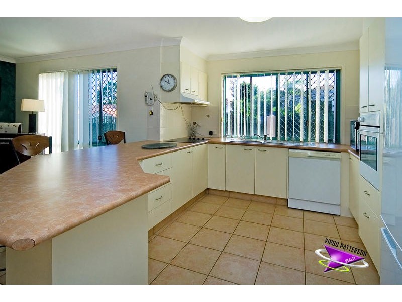 20 Howland Circuit, Pacific Pines QLD 4211