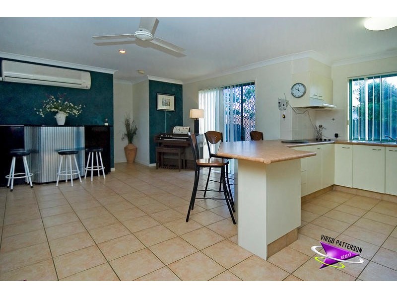 20 Howland Circuit, Pacific Pines QLD 4211