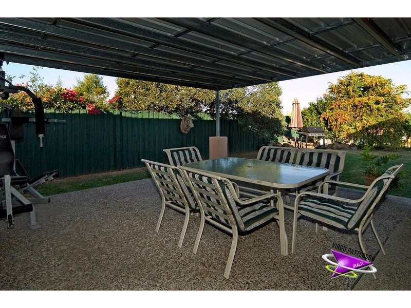 20 Howland Circuit, Pacific Pines QLD 4211