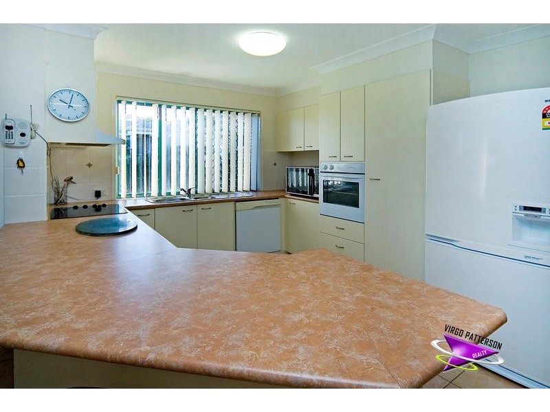 20 Howland Circuit, Pacific Pines QLD 4211