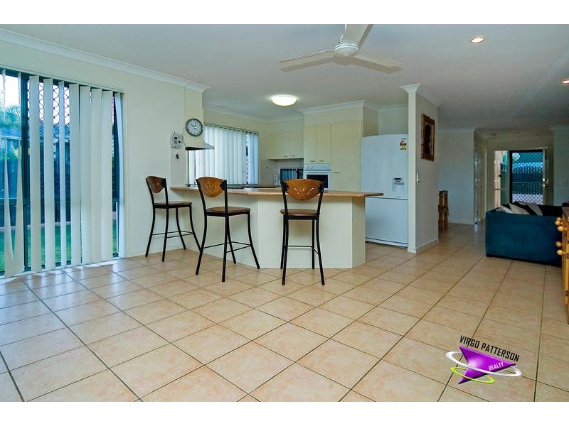 20 Howland Circuit, Pacific Pines QLD 4211