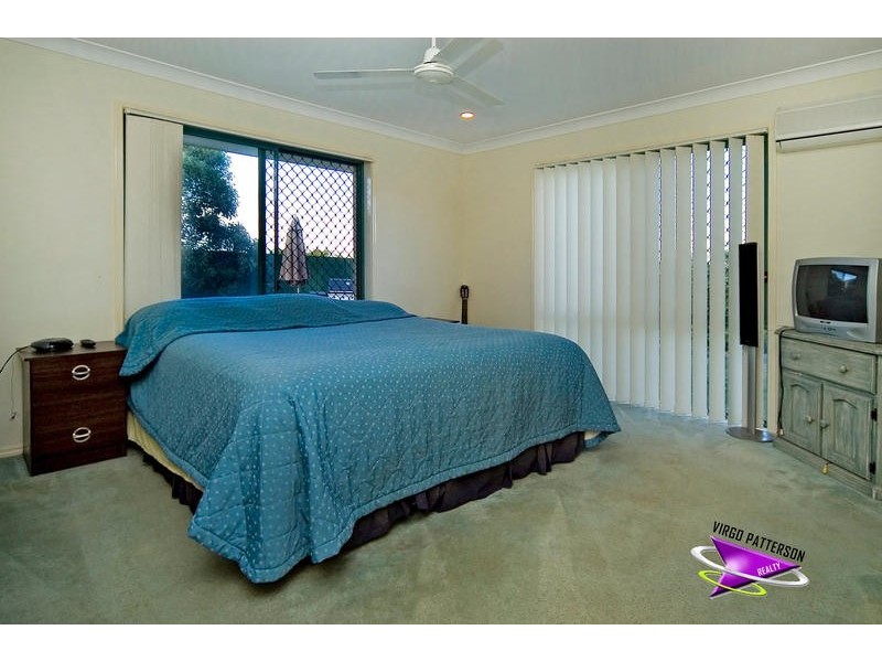 20 Howland Circuit, Pacific Pines QLD 4211