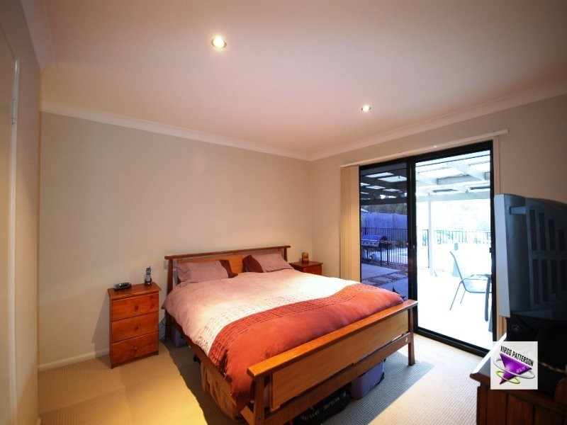 2/106 Glade Drive, Gaven QLD 4211