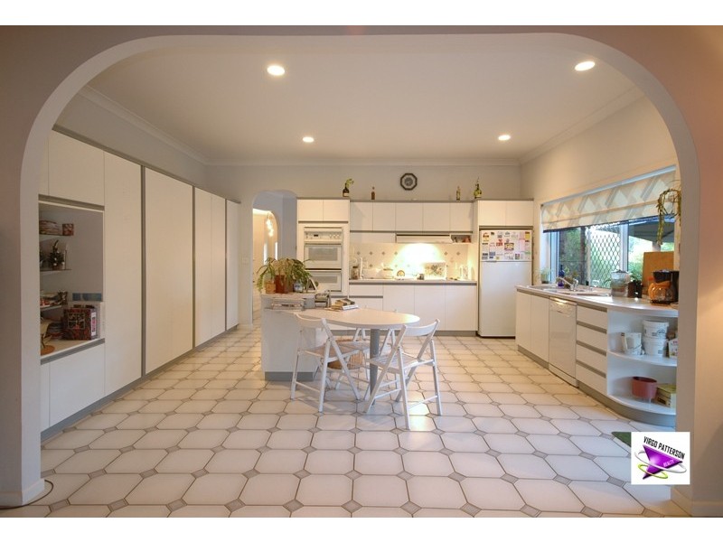 308 Birds Rd, Guanaba QLD 4210