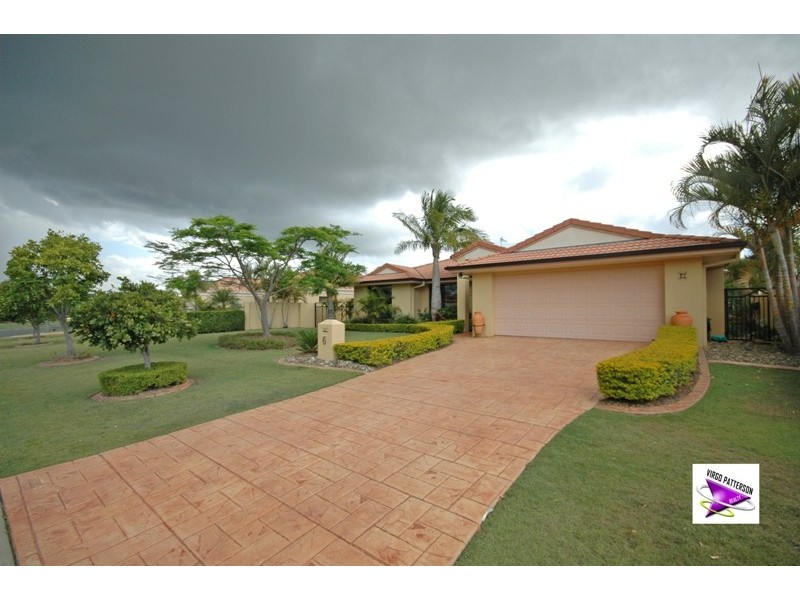 6 Shoreham Chase, Arundel QLD 4214
