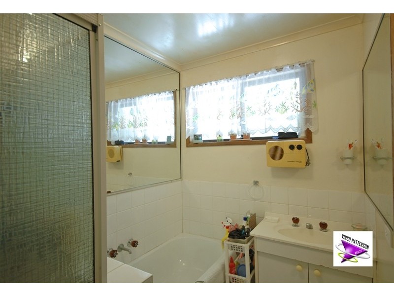 32 Alexander Drive, Highland Park QLD 4211