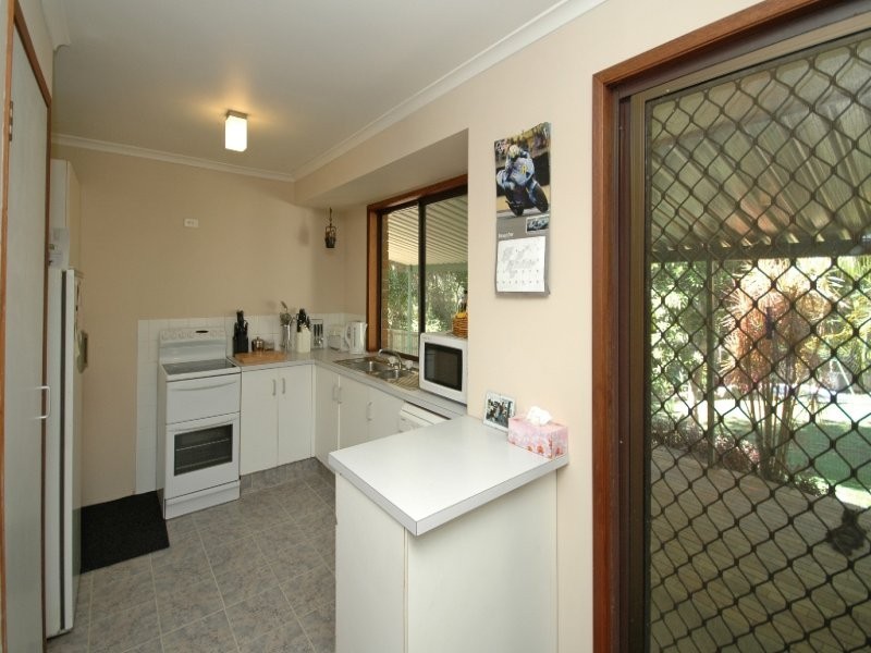 5 Eamonn Court, Highland Park QLD 4211