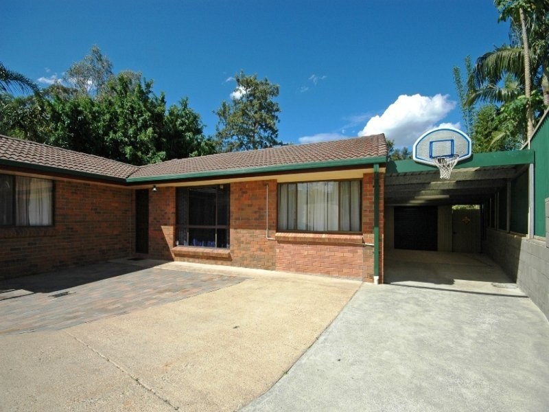 5 Eamonn Court, Highland Park QLD 4211