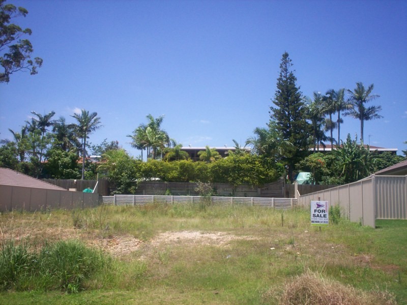 8 Stringybark Drive, Molendinar QLD 4214