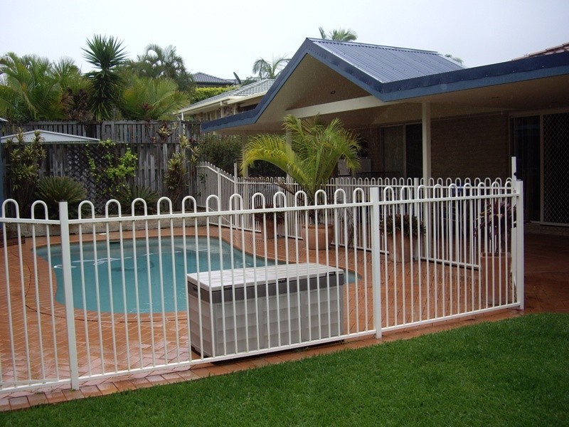 39 Howland Circuit, Pacific Pines QLD 4211