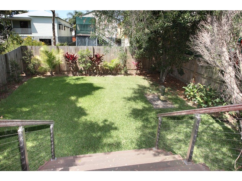 108 Barton Road, Hawthorne QLD 4171