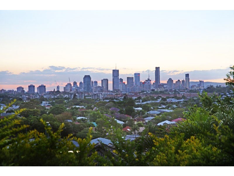 11 Ryan Avenue, Balmoral QLD 4171