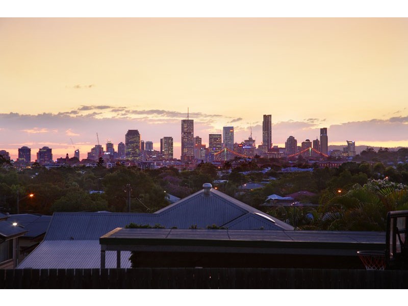 11 Ryan Avenue, Balmoral QLD 4171