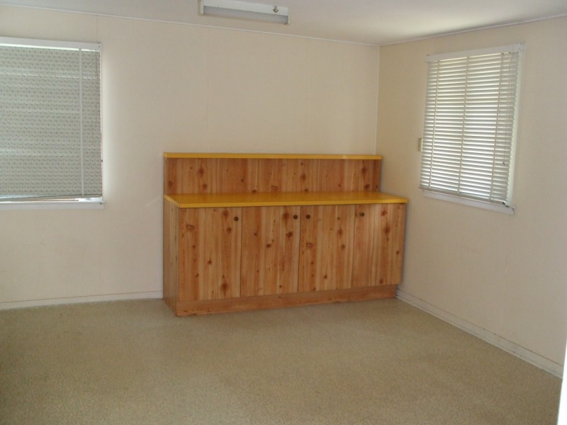 Park Avenue QLD 4701
