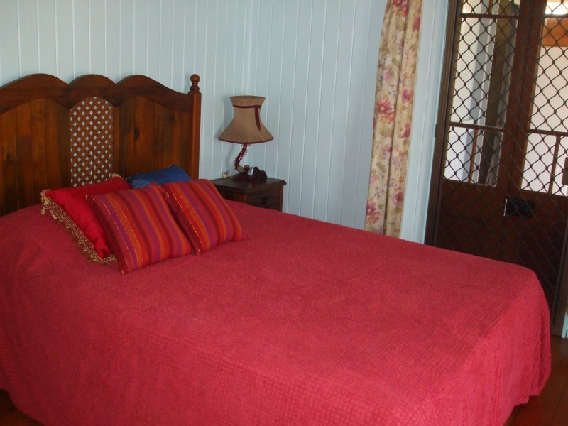 Wandal QLD 4700