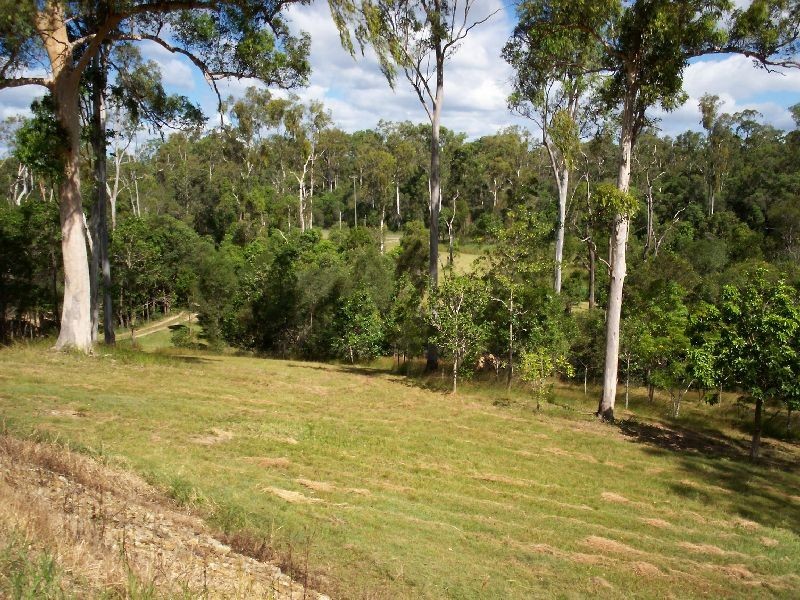 Mothar Mountain QLD 4570