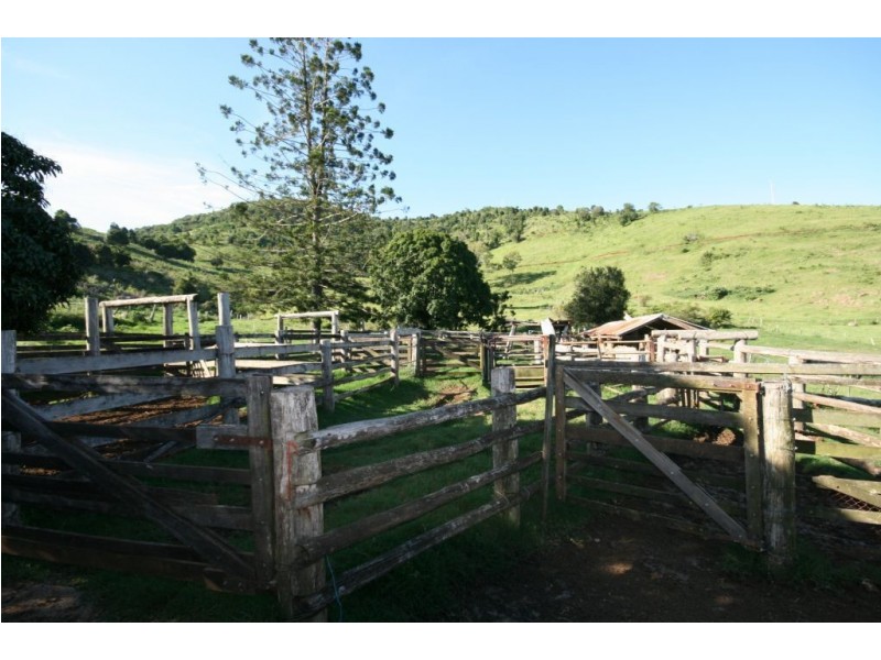 Goomboorian QLD 4570