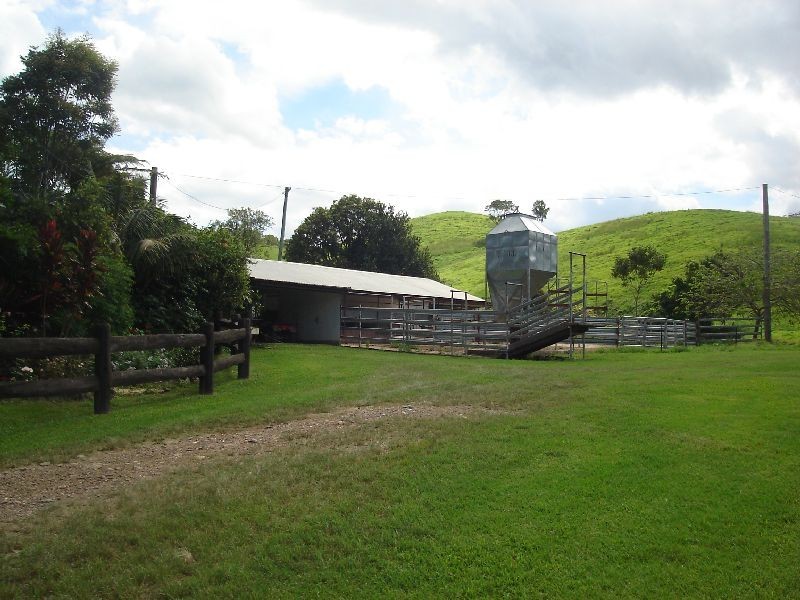 Pinbarren QLD 4568