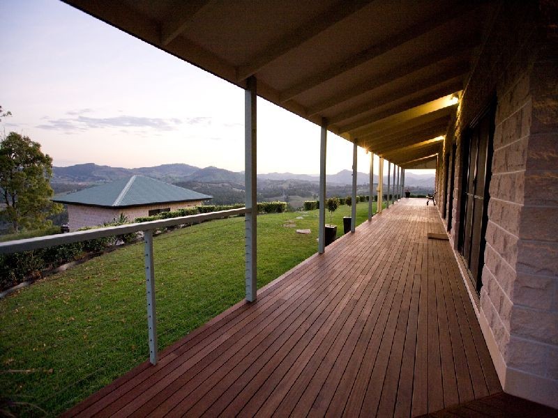 Mcintosh Creek QLD 4570