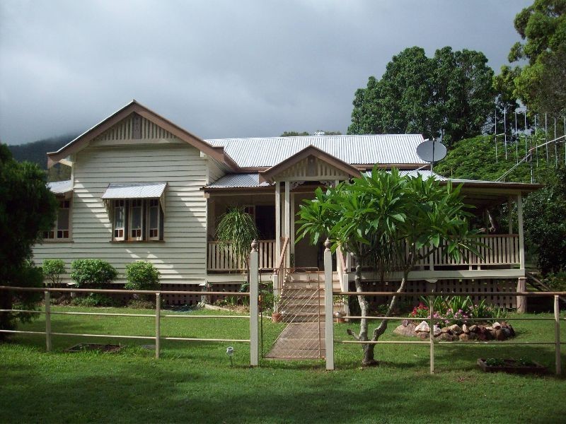 Glastonbury QLD 4570