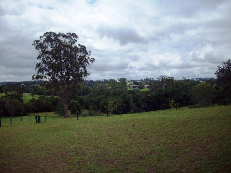 Veteran QLD 4570