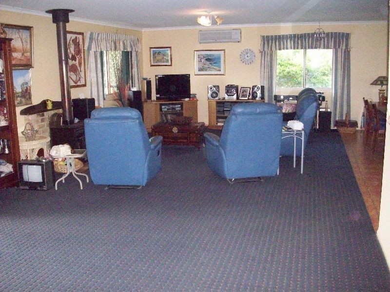 Glenwood QLD 4570