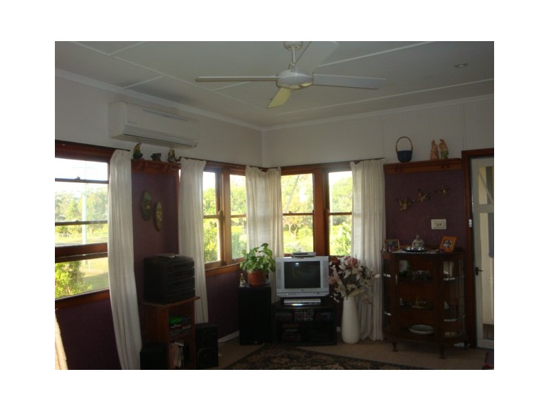 176 Queen Elizabeth Drive, Cooloola Cove QLD 4580