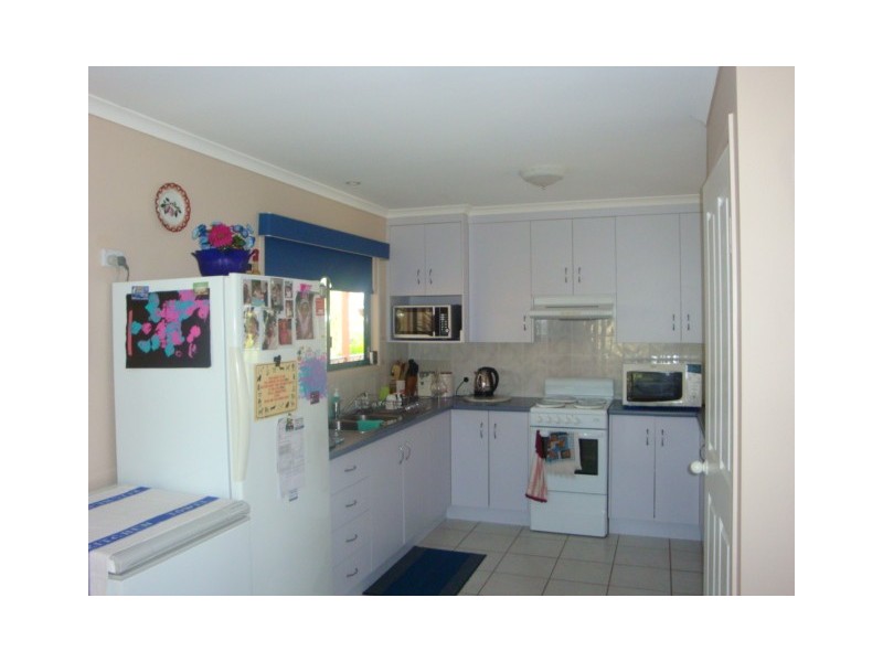 18 Fyshburn Drive, Cooloola Cove QLD 4580