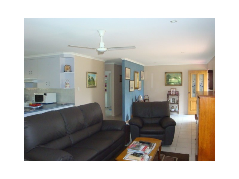 18 Fyshburn Drive, Cooloola Cove QLD 4580