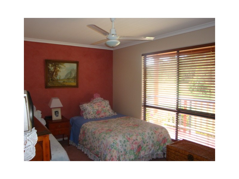 18 Fyshburn Drive, Cooloola Cove QLD 4580