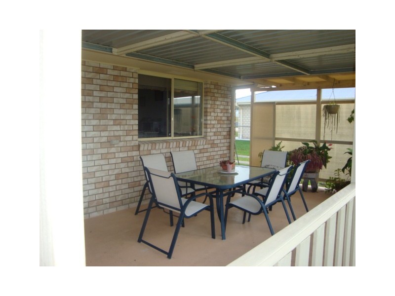 13 Cutty Sark Court, Cooloola Cove QLD 4580