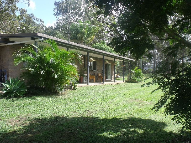 42 Nall Road, Goomboorian QLD 4570