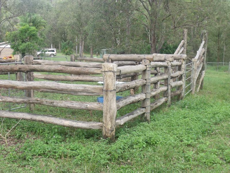 42 Nall Road, Goomboorian QLD 4570