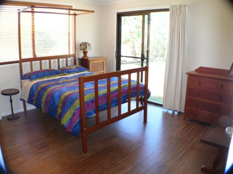 Goomboorian QLD 4570