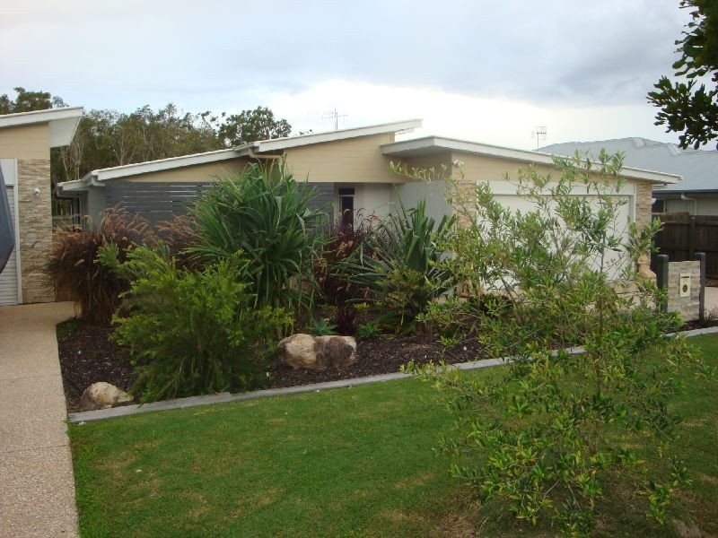 Cooloola Cove QLD 4580