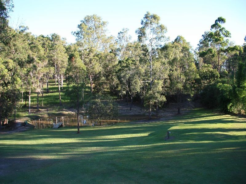 Araluen QLD 4570