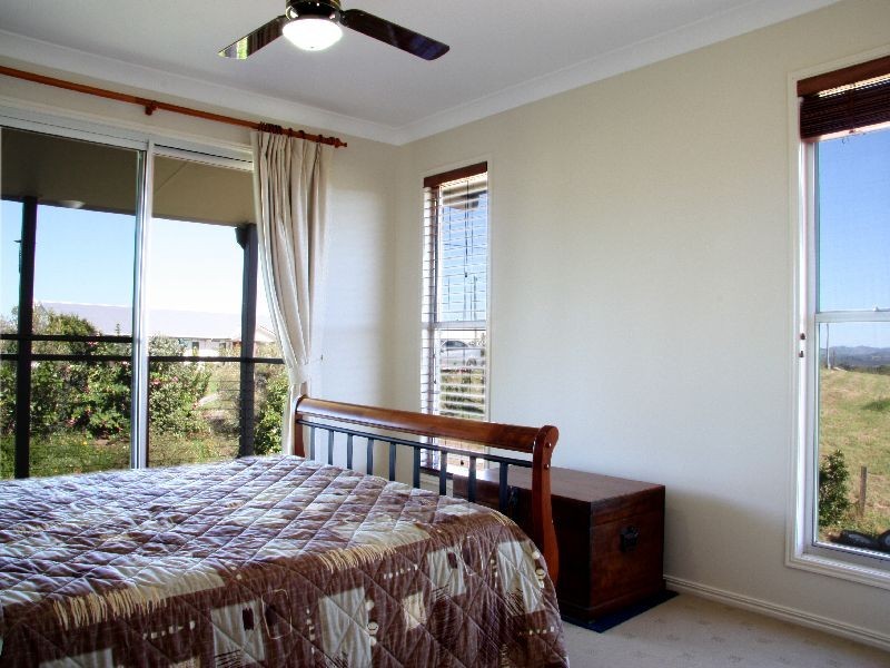 East Deep Creek QLD 4570